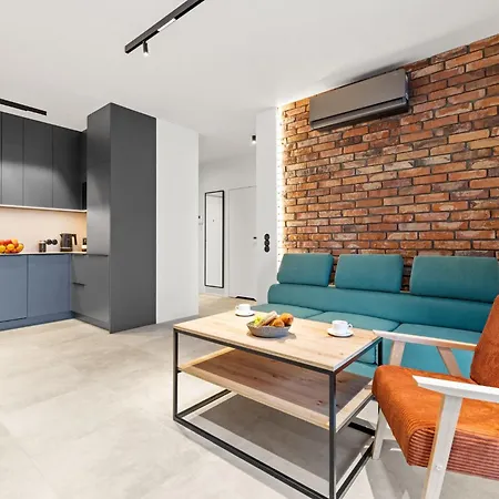 Break Zurawie I By Ina Apartahotel 3*