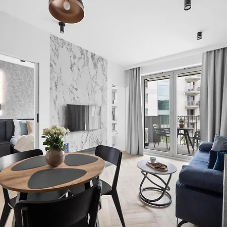 Break Zurawie I By Ina Apartahotel 3*