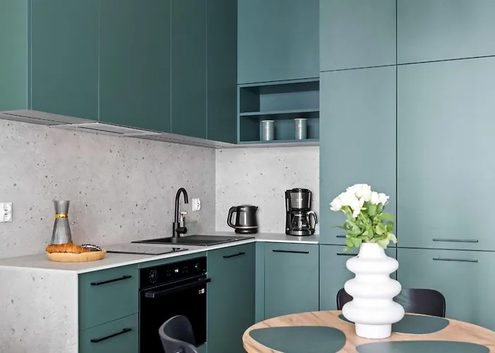 Hotel apartamentowy Break żurawie I 4*